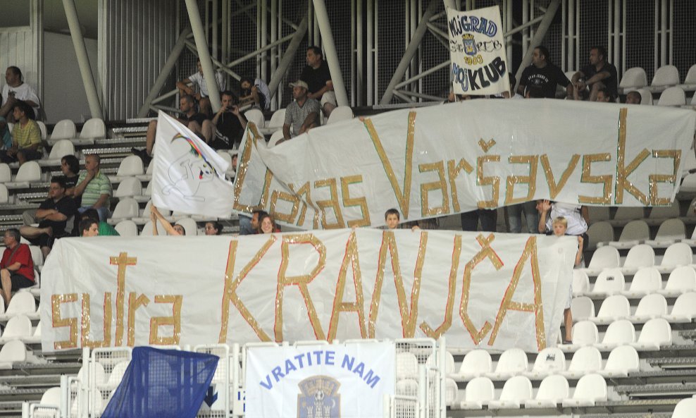 White Angels waz poruka transparent Varšavska