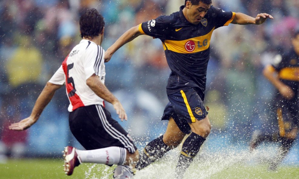 Boca Juniors - Juan Roman Riquelme, River Plate - Oscar Ahumada, 2010