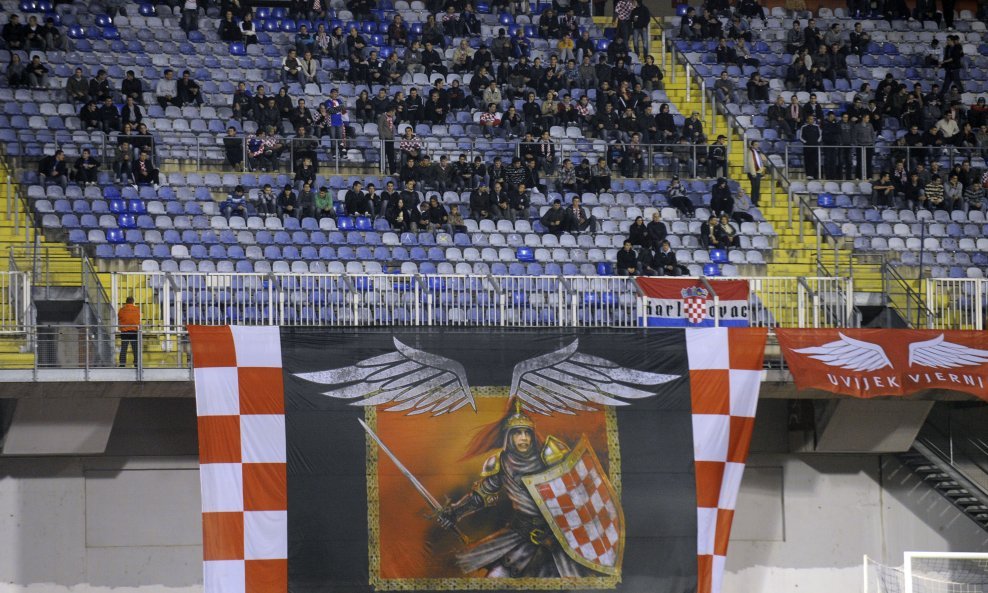 Gledatelji na maksimirkom stadionu