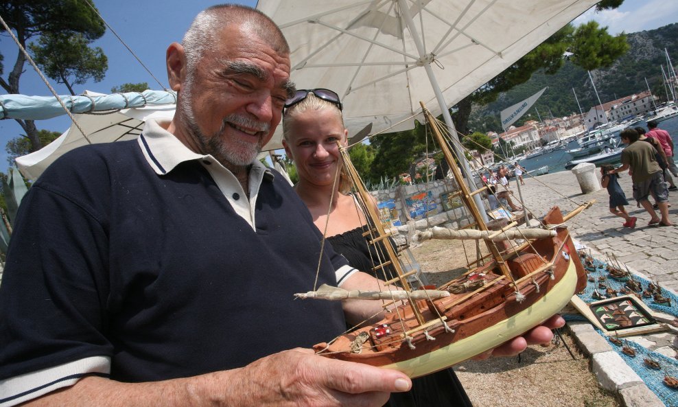 stjepan mesić hvar brodić