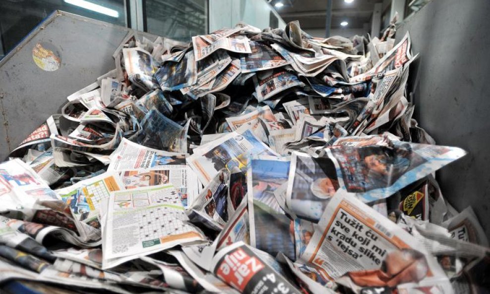 novine,smeće