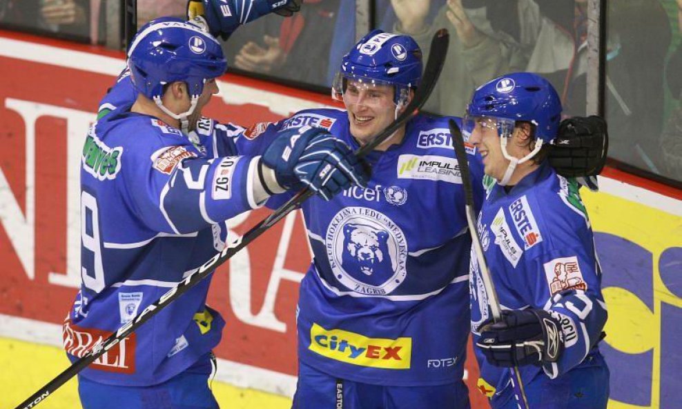 Ryan Kinasewich i Joel Prpić