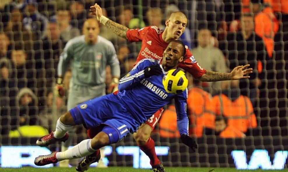 Didier Drogba Martin Škrtel Liverpool Chelsea