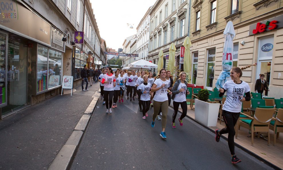 NIKE trkačice - Teslina ulica