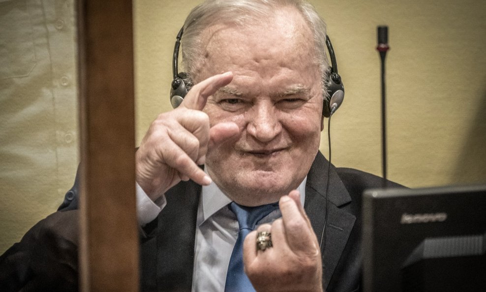 Ratni zločinac Ratko Mladić