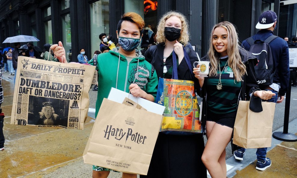 U New Yorku otvorena najveća tematska trgovina posvećena Harry Potteru