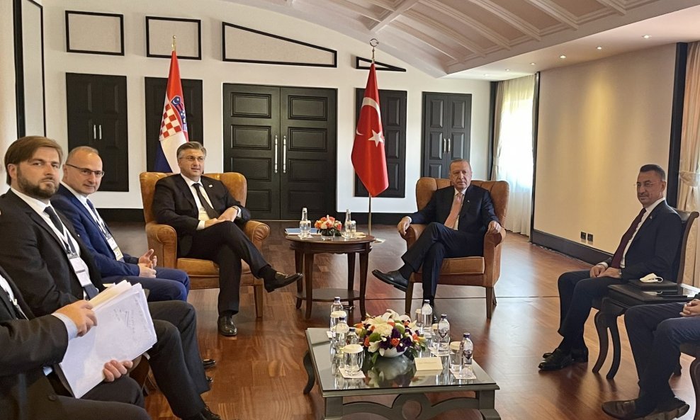 Andrej Plenković u Turskoj se sastao s predsjednikom Recepom Tayyipom Erdoganom
