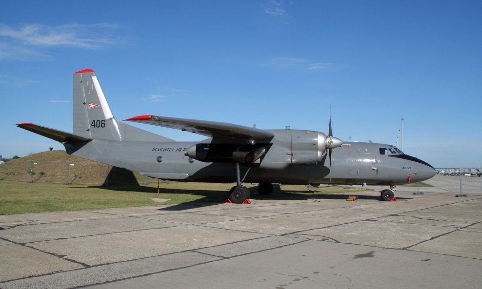 ilustracija/Zrakoplov AN-26