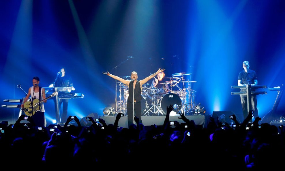Depeche Mode 1 (9)