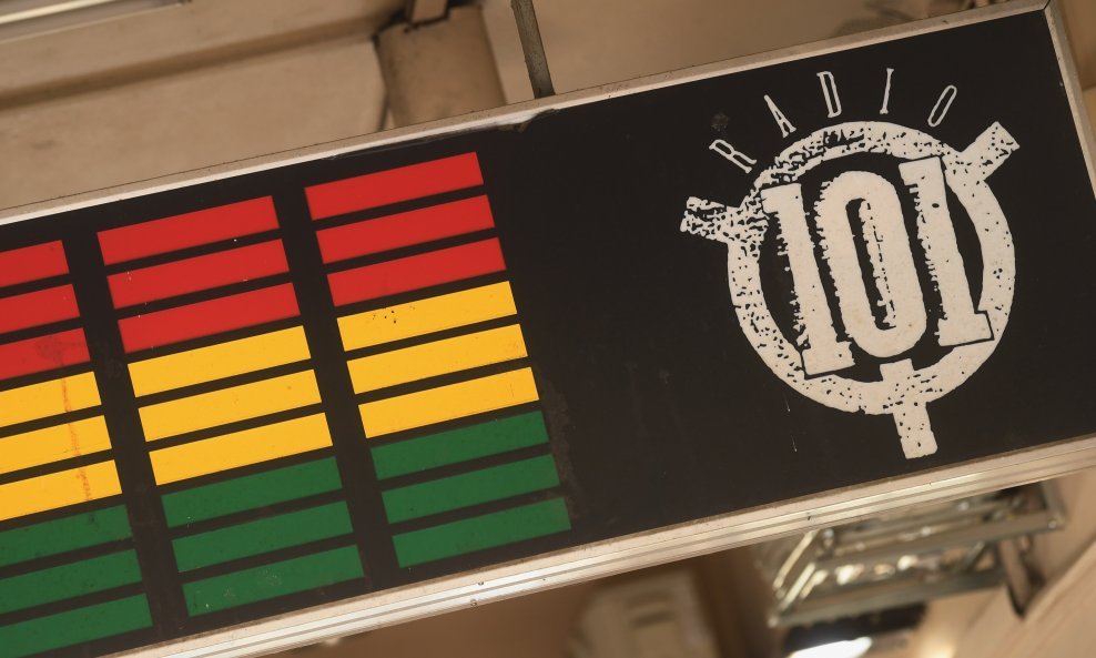 Radio 101