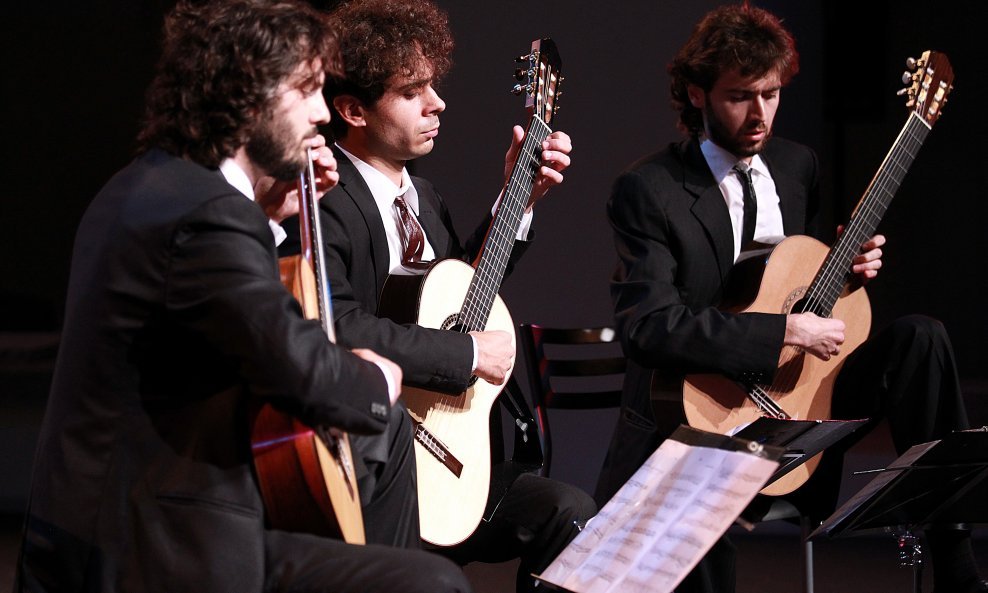 Trio Elogio: Petrit Çeku, Pedro Ribeiro Rodrigues i Tomislav Vukšić/ Arhivska fotografija