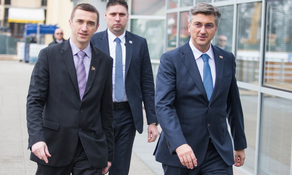 Ivan Penava i Andrej Plenković 2019. godine