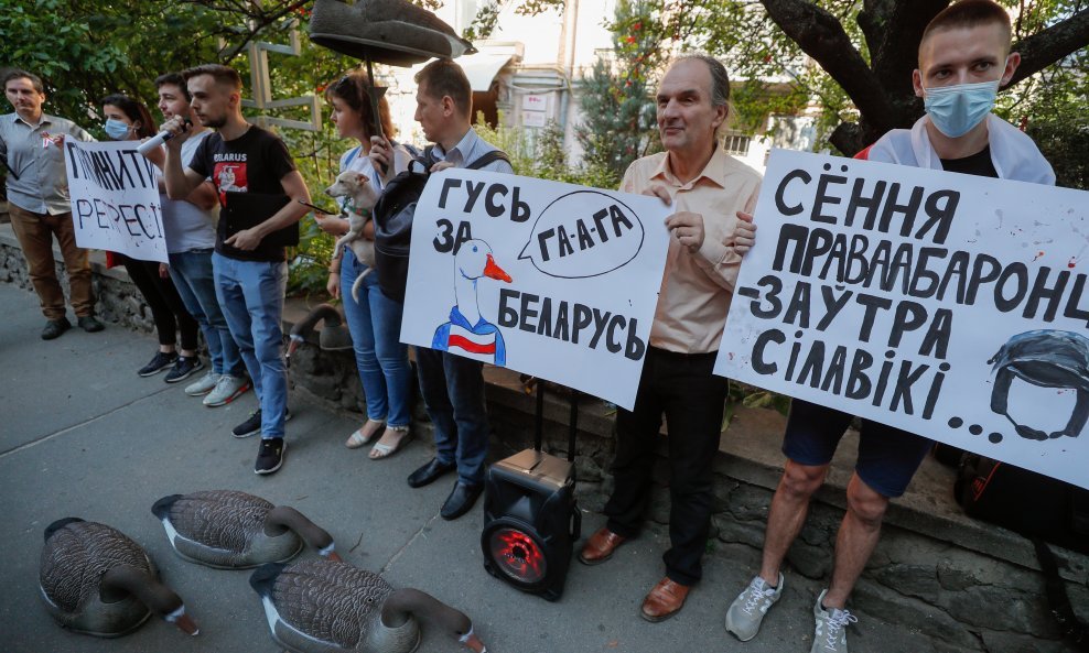 Bjelorusi u Ukrajini prosvjeduju protiv Lukašenka