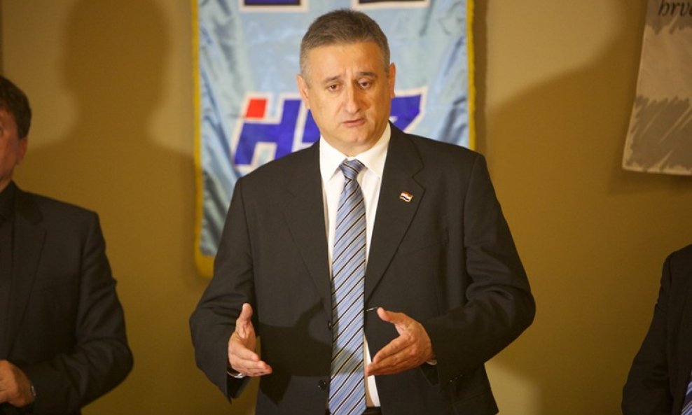 Tomislav Karamarko na HDZ-ovom predizbornom skupu u Vukovar (1)