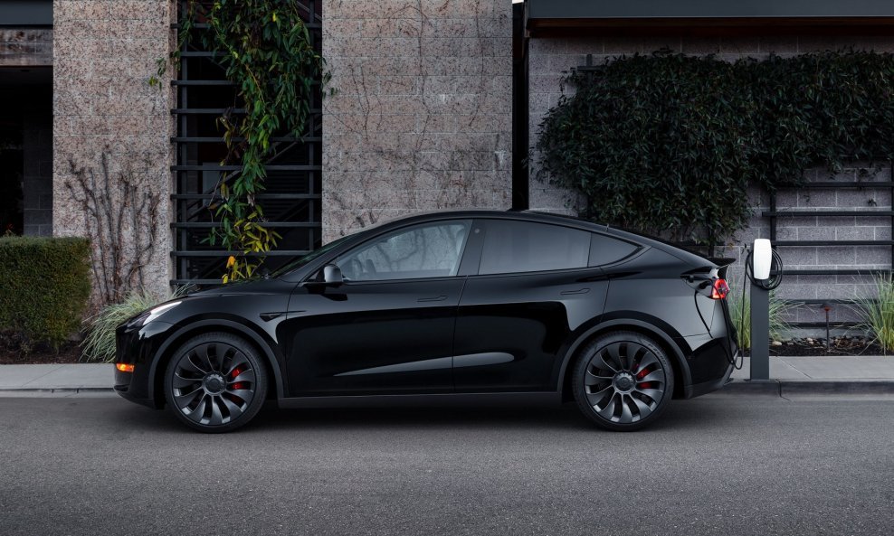 Teslin model Y je najprodavaniji model s 897 novih registracija u kolovozu u Norveškoj