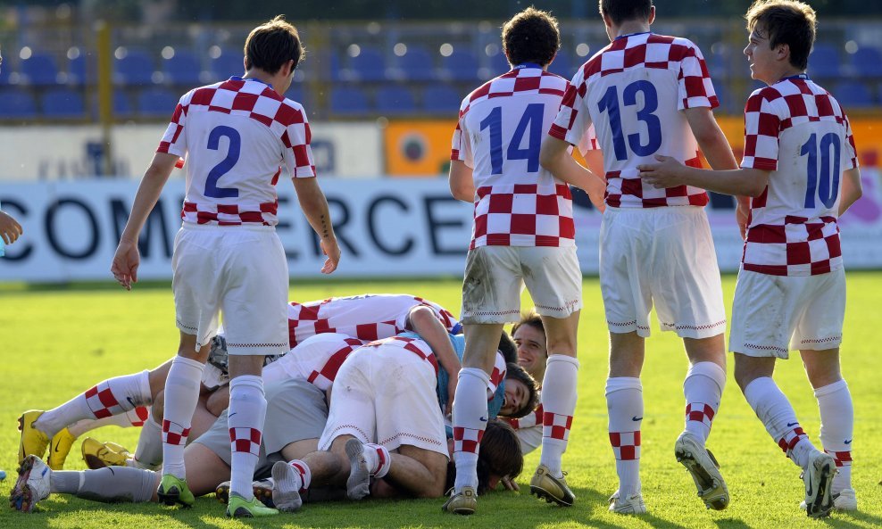 Mlada U19 hrvatska nogometna reprezentacija