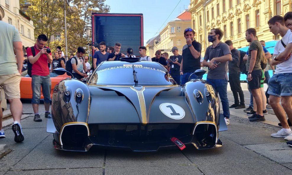 Supercars owners circle u Zagrebu