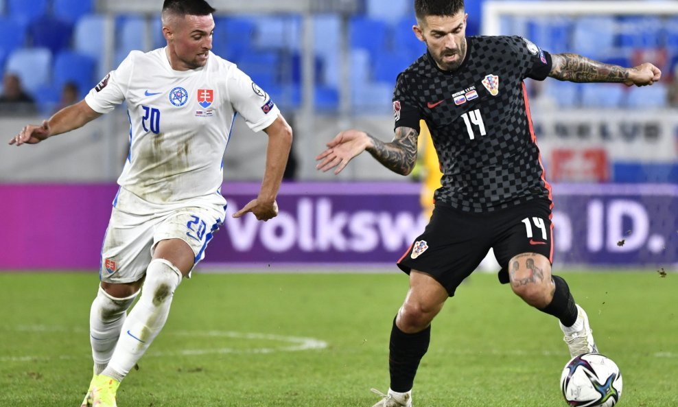 Marko Livaja (u crnom dresu)