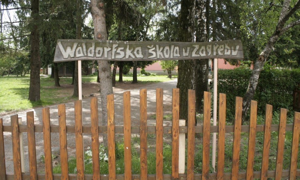 Waldorfska škola