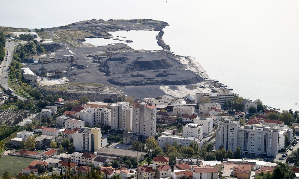 Tvornica Dalmacija Dugi Rat