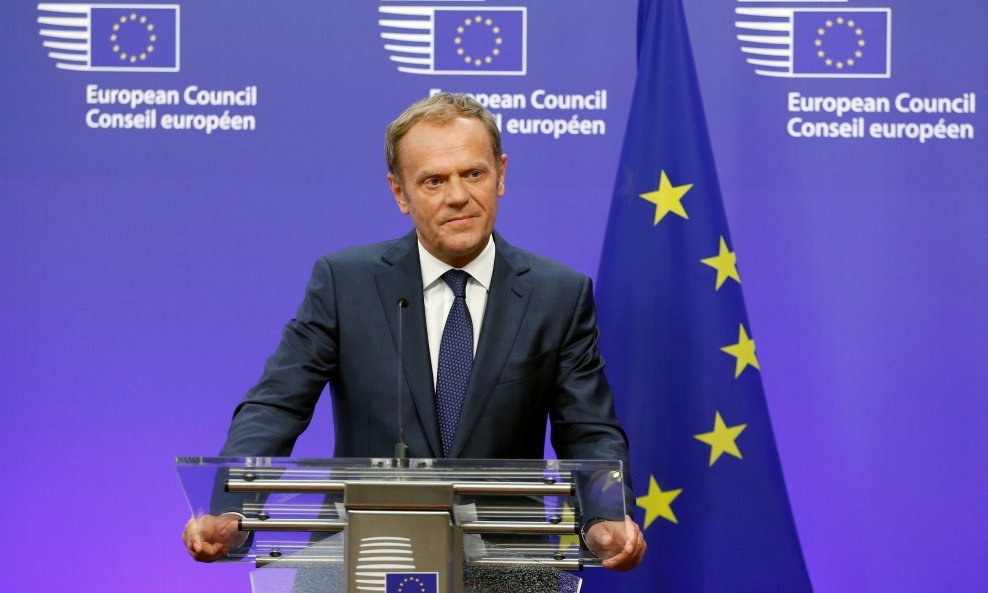 Predsjednik Europskog vijeća Donald Tusk čestitao je Sebastianu Kurzu i poželio mu puno uspjeha