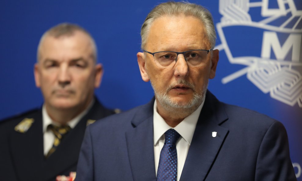 Davor Božinović, Nikola Milina