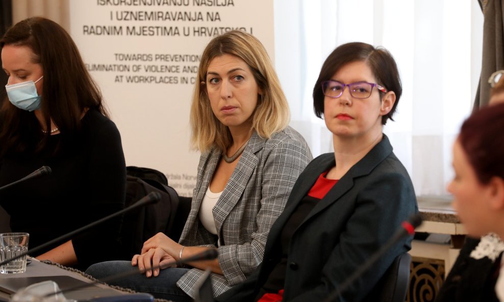 Petra Rodik i Jelena Ostojić