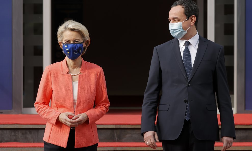 Ursula von der Leyen i Albin Kurti u Prištini, Kosovo