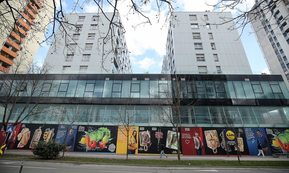 Zgrada HGK na Novoj cesti u Zagrebu