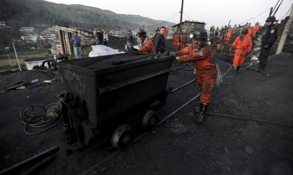 Kina - rudnik ugljena u provinciji Yunnan, u kojem je 21 rudar poginuo u nesreći 10. studenoga 2011.