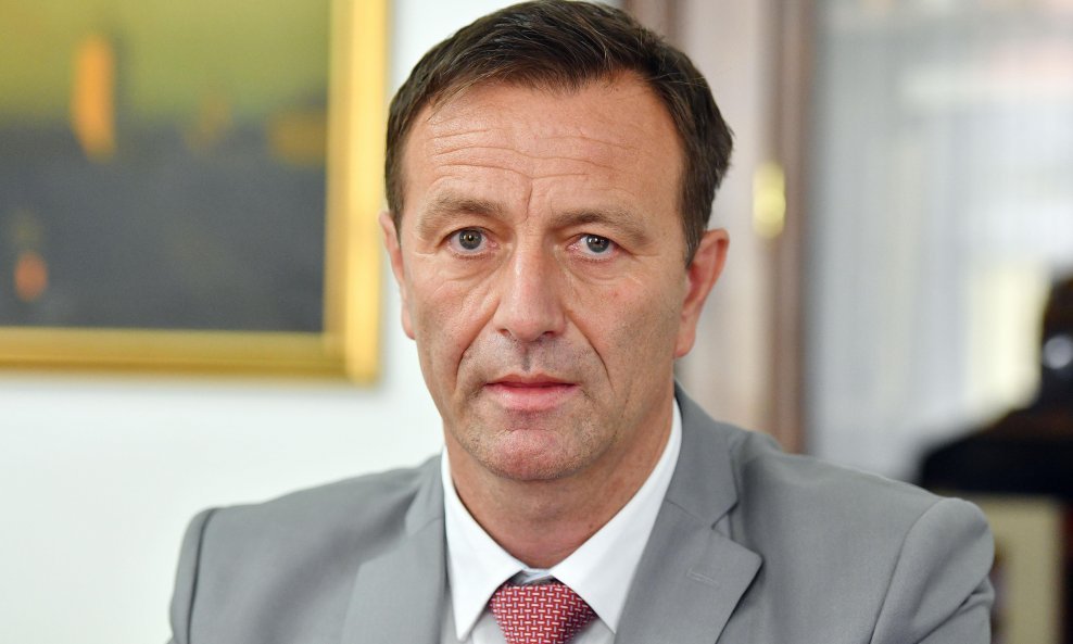 Neven Bosilj