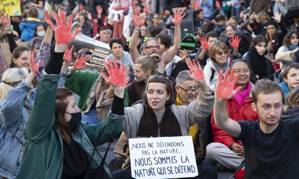 Prosvjed 'Fridays for Future' (Petkom za budućnost) u Švicarskoj