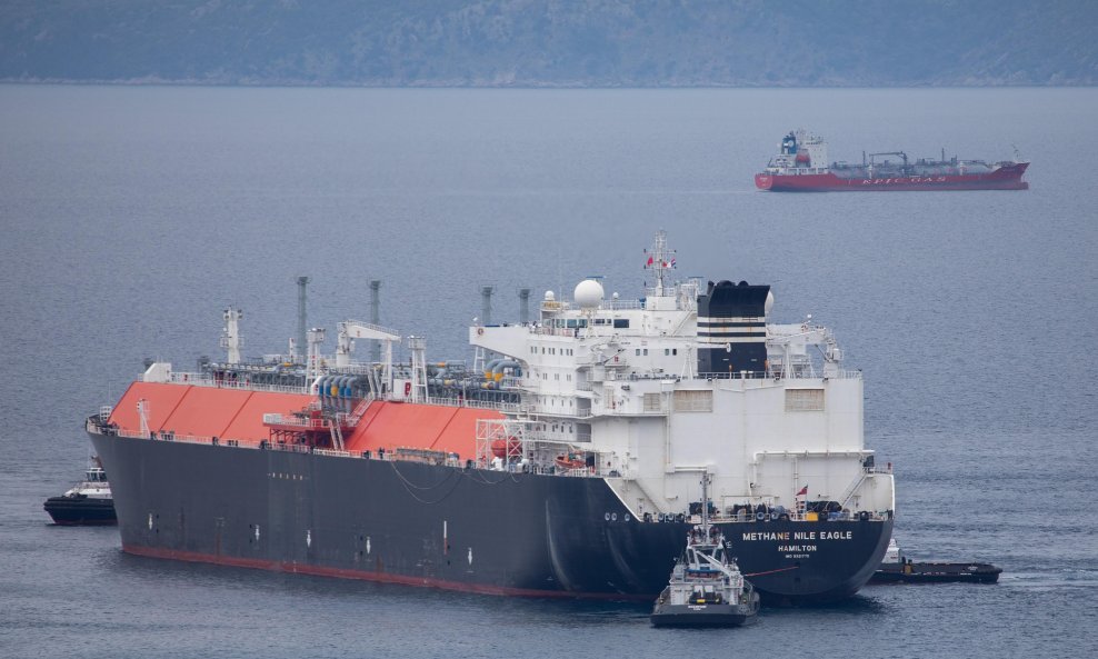 Plutajući LNG terminal kod Krka