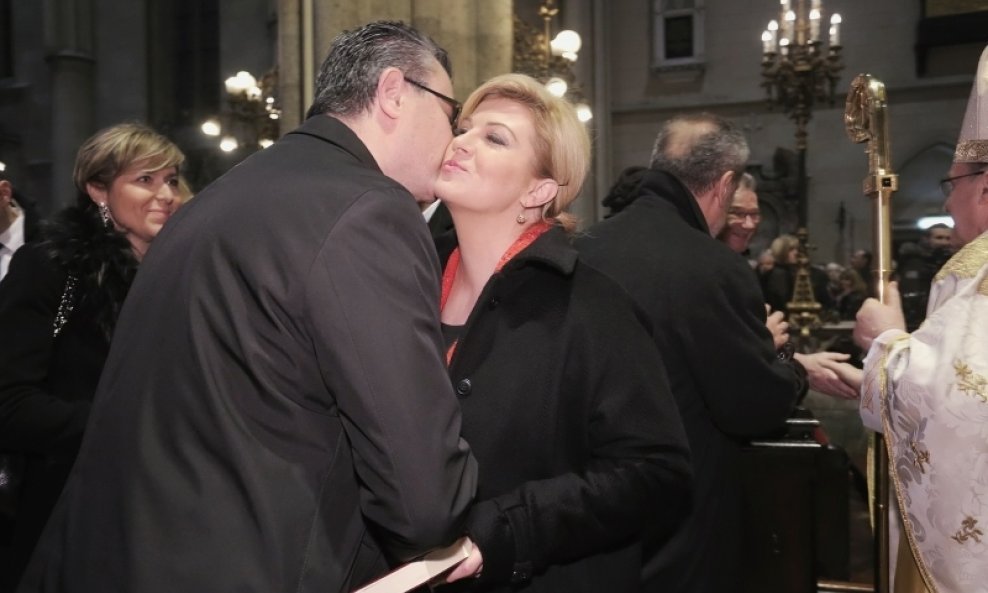 kolinda grabar kitarovic tihomir oreskovic poljubac