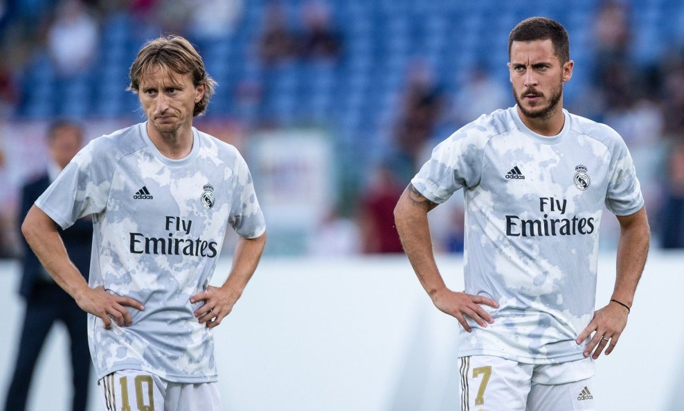 Luka Modrić (lijevo) i Eden Hazard