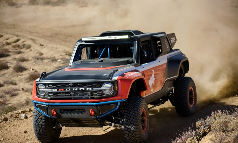 Ford Bronco DR (MY2023) za iscrpljujuću pustinjsku utrku Baja 1000