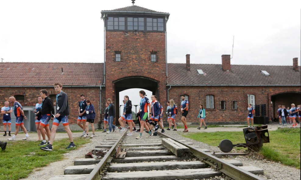 Auschwitz