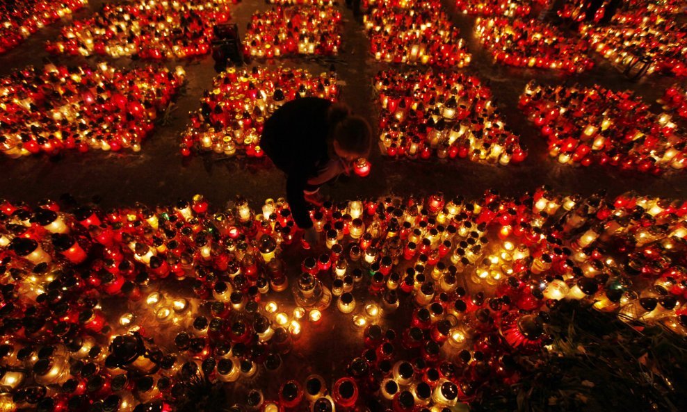 sVIJEĆE poljska