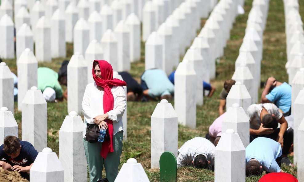 Memorijalni centar Potočari, Srebrenica