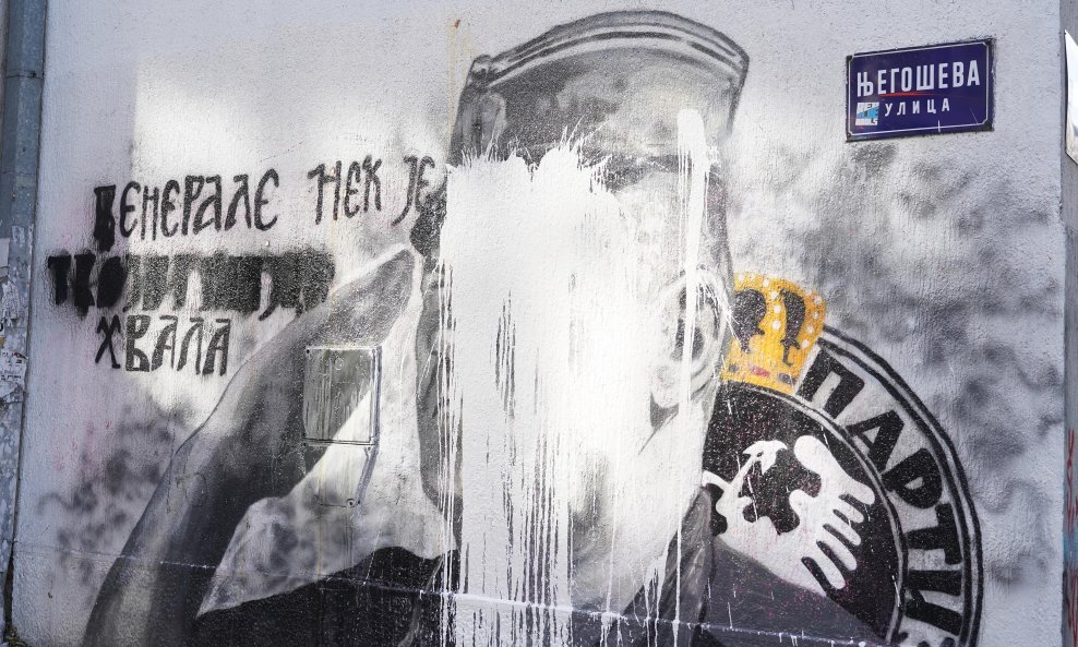 Uništen mural Ratka Mladića