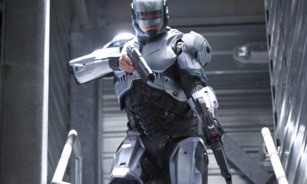 Scena iz filma 'Robocop'