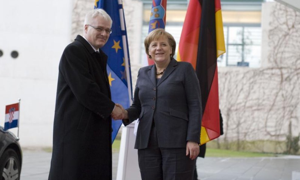 josipović merkel