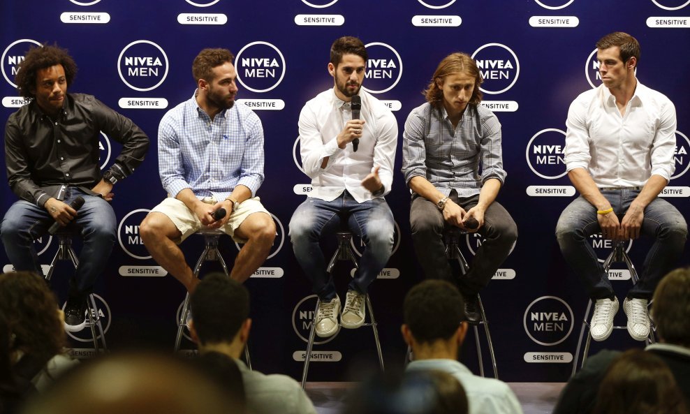 Slijeva Marcelo, Carvajal, Isco, Luka Modrić i Gareth Bale