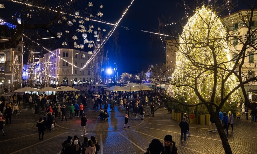 Božićni sajam u Ljubljani