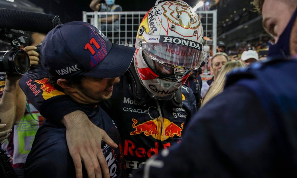 Sergio Perez i Max Verstappen