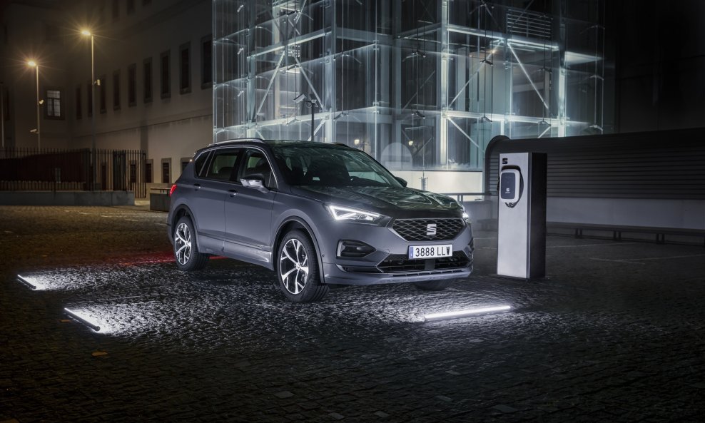 Seat Tarraco e-HYBRID je plug-in hibrid (PHEV)