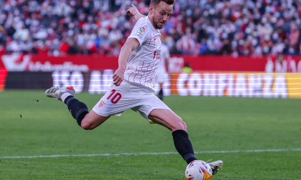 Ivan Rakitić u akciji na utakmici Sevilla - Getafe