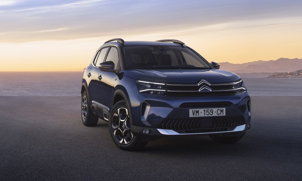 Citroën C5 Aircross, kompaktni SUV C-segmenta koji je na tržištu od 2018., je doživio svoj redizajn