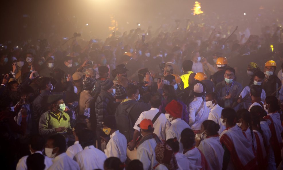 Kupanje u Gangesu tijekom festivala Makar Sankranti