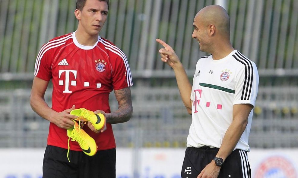 Mario Mandžukić i Pep Guardiola